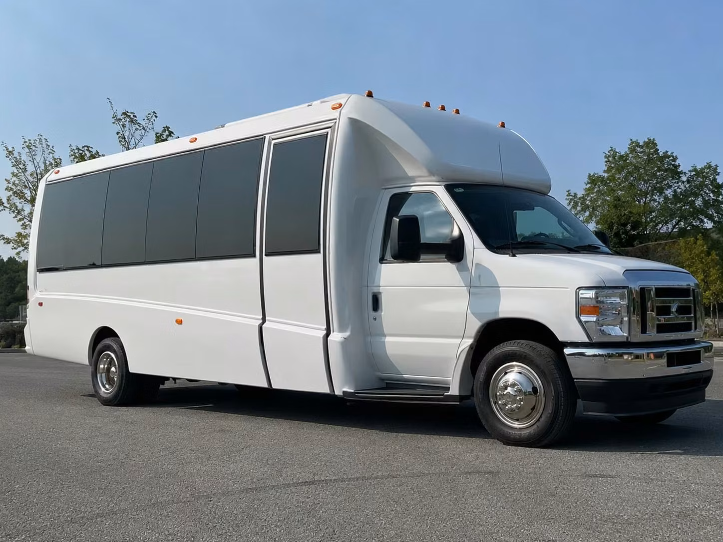 columbia government bus rentals