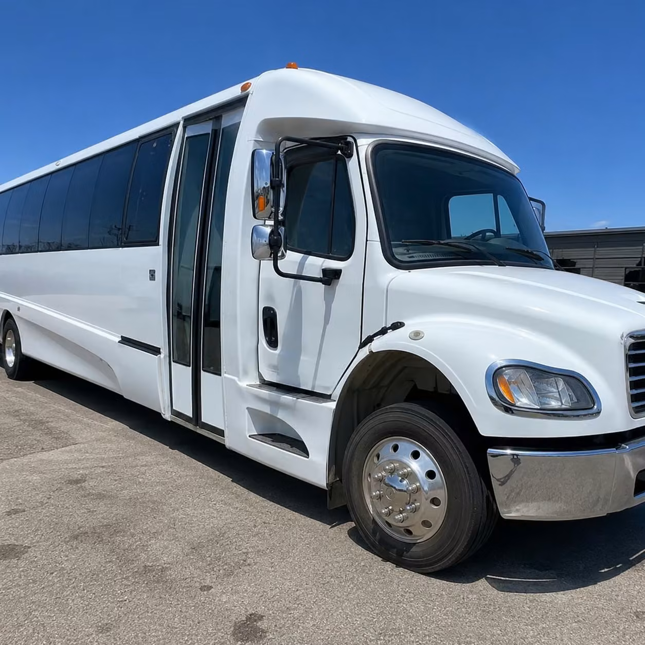 minibuses and charter buses for columbia high school groups of every size